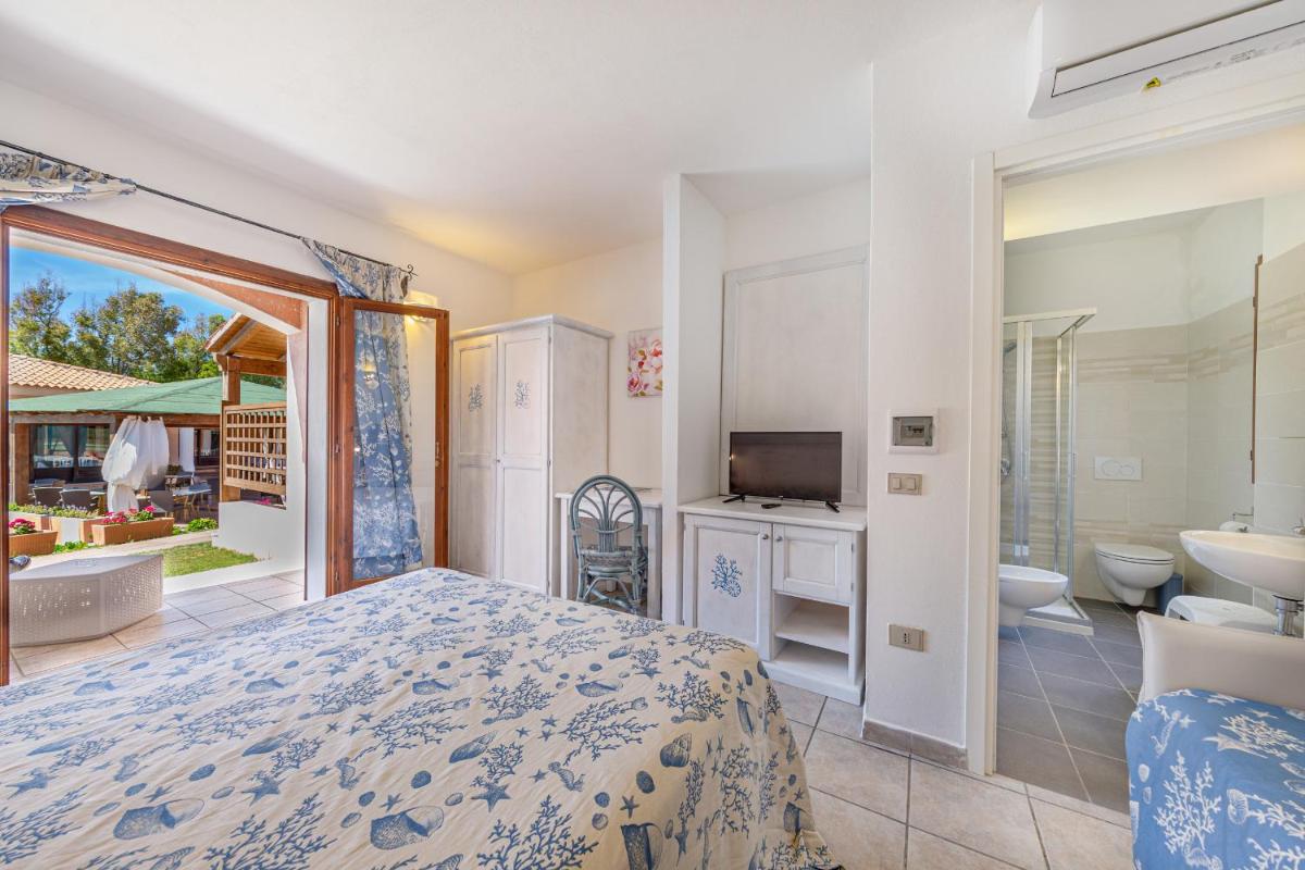 Marina Manna Hotel and Club Village - Housity