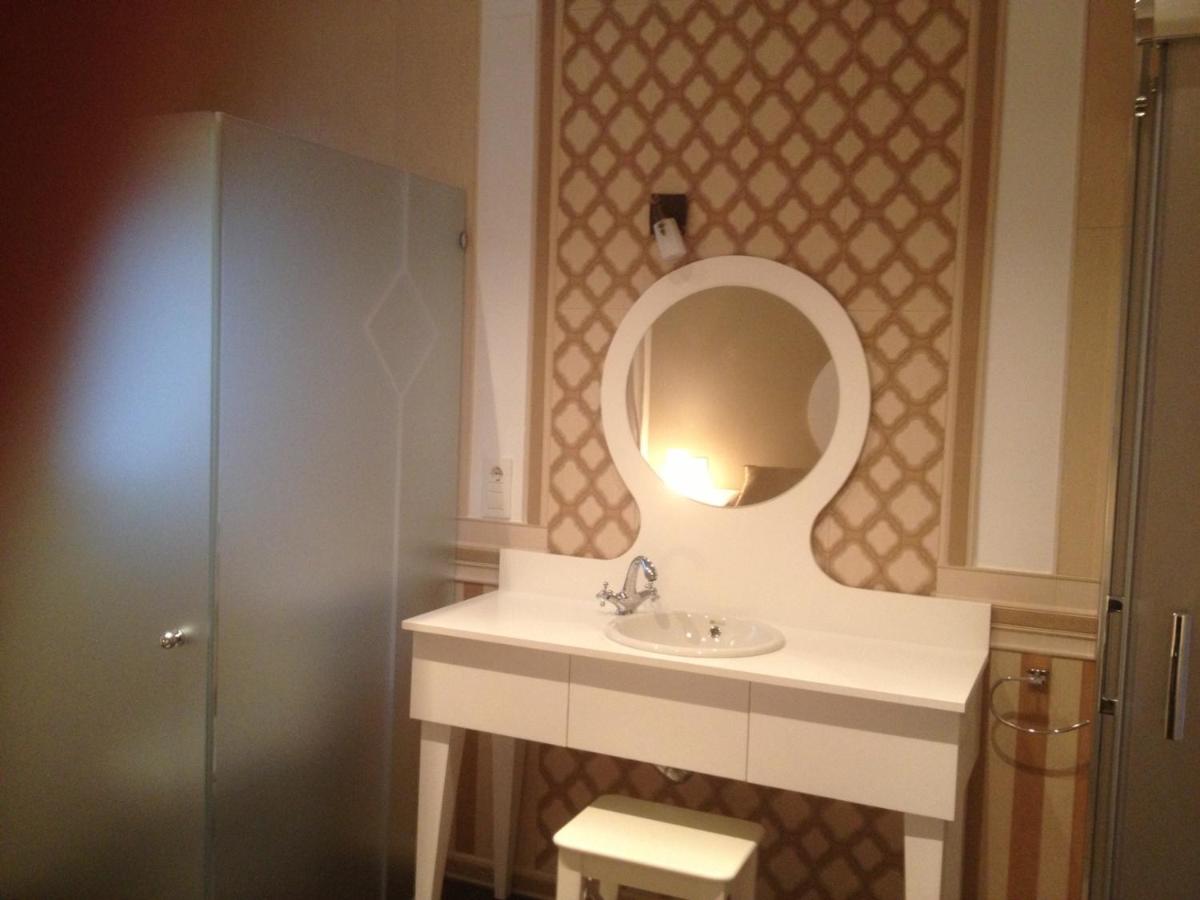 Apartamentos Torremenguada - Housity