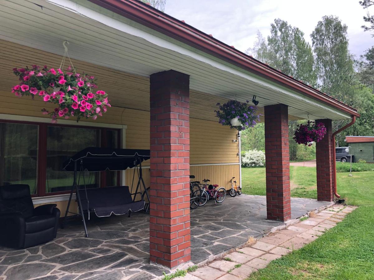 Pyhtää Garden Villa - Housity