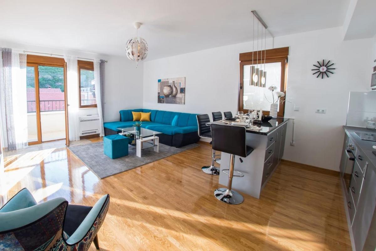 Deluxe Apartment Tara - Housity