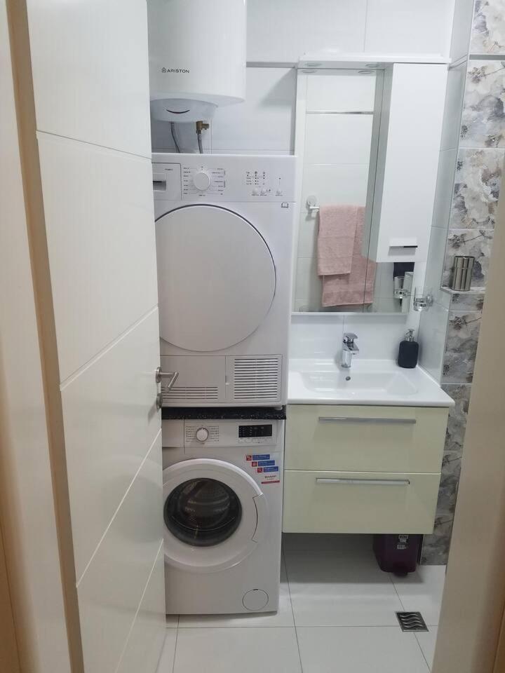 Suitetrails - Deluxe Apartment Tara