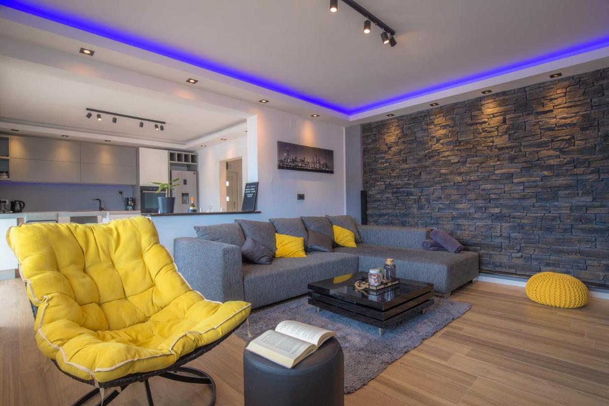 Apartment Gallery - Housity