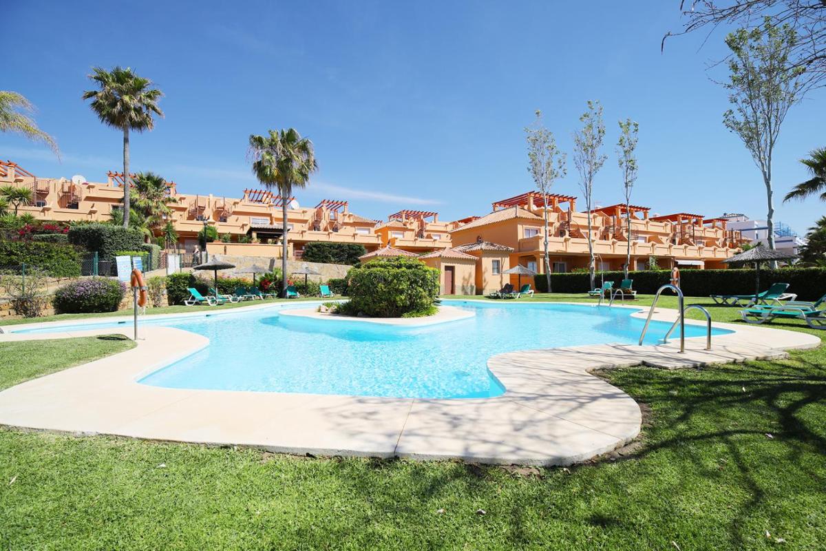 Green View Village & Golf - Housity