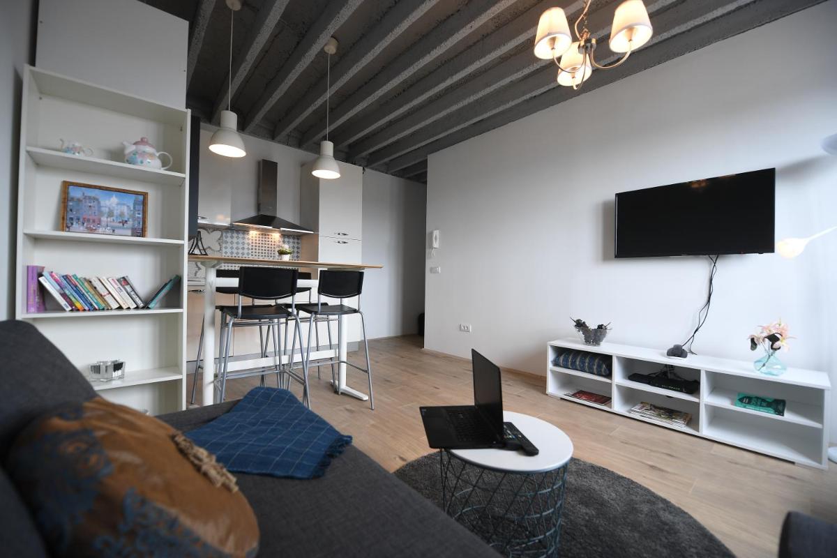 Sand Apartments - Housity