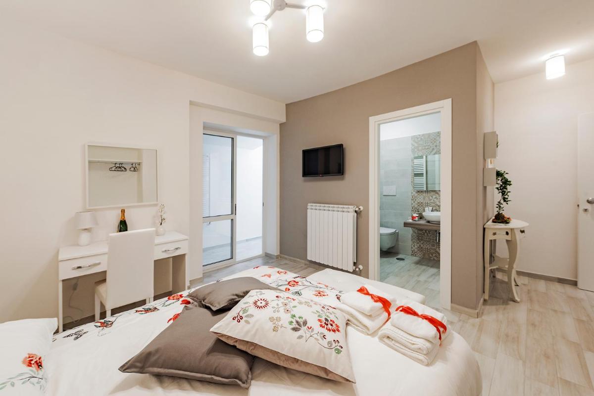 Terra Mia - Housity
