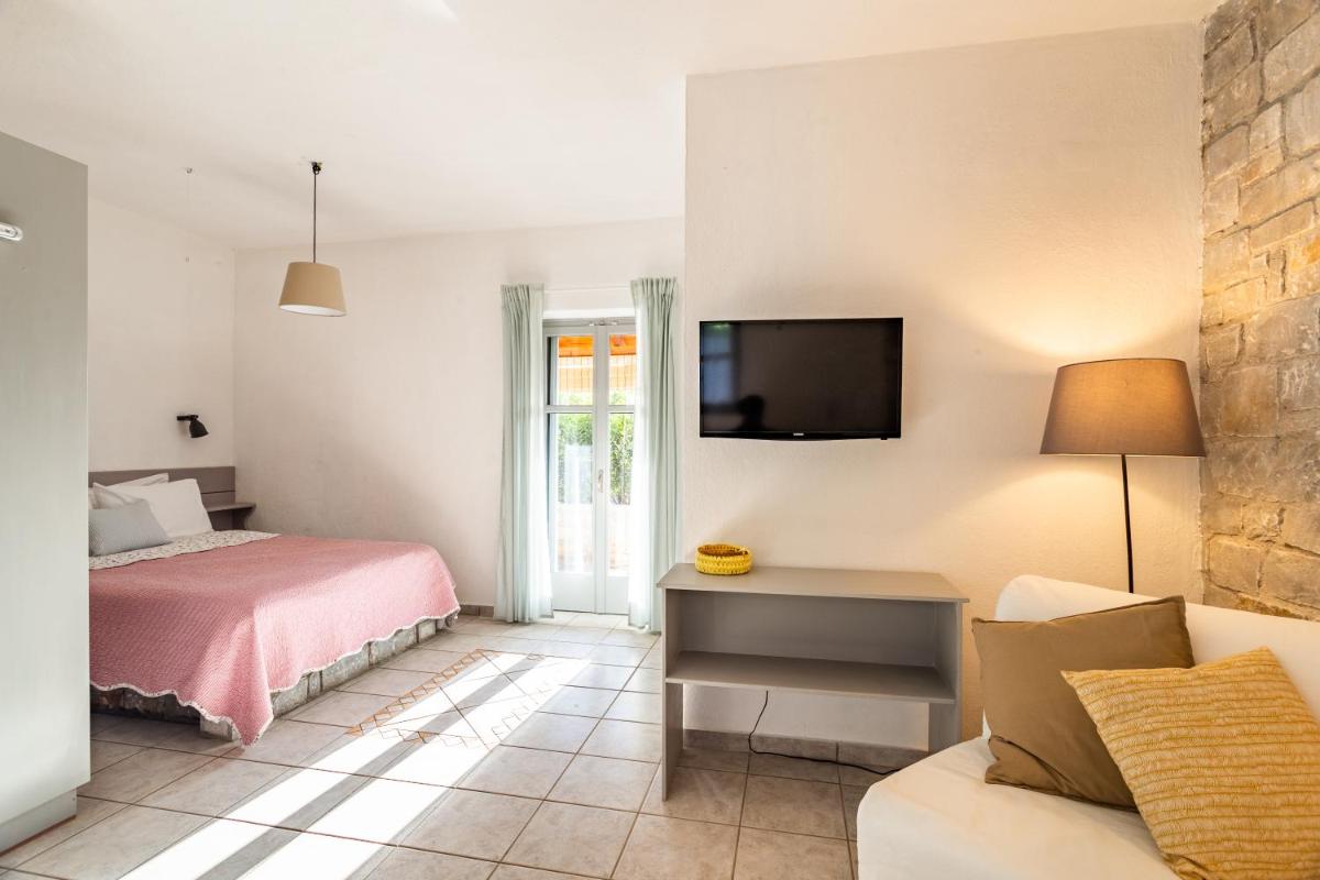 Electra Houses - Housity