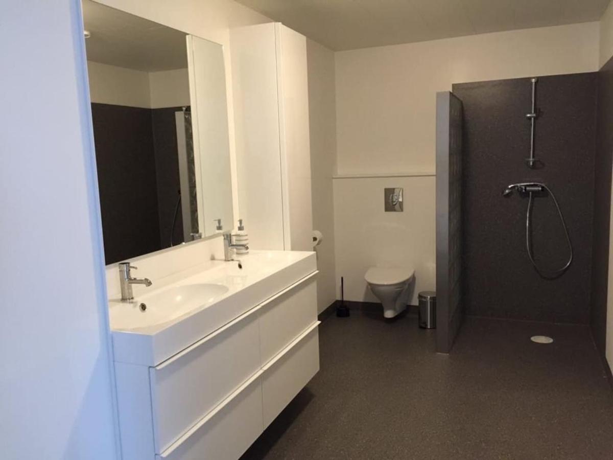 Suitetrails - Private Spacious Home in City Center