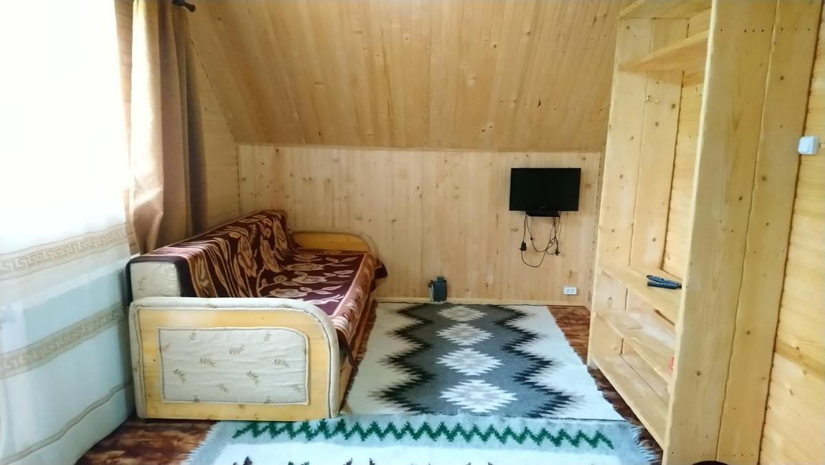 Lisowa Hatka - Housity