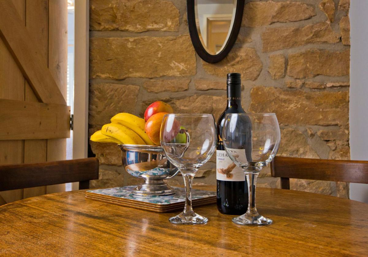 Cottage Retreat near Peak District and Chatsworth House - Housity