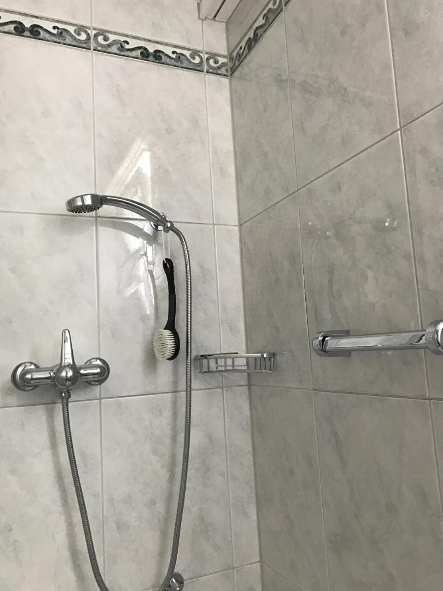 Ferienwohnung mit Seesicht - Housity