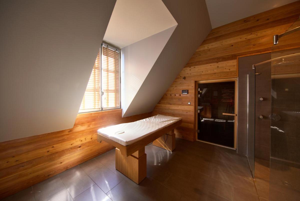 Hôtel La Licorne & Spa - Housity