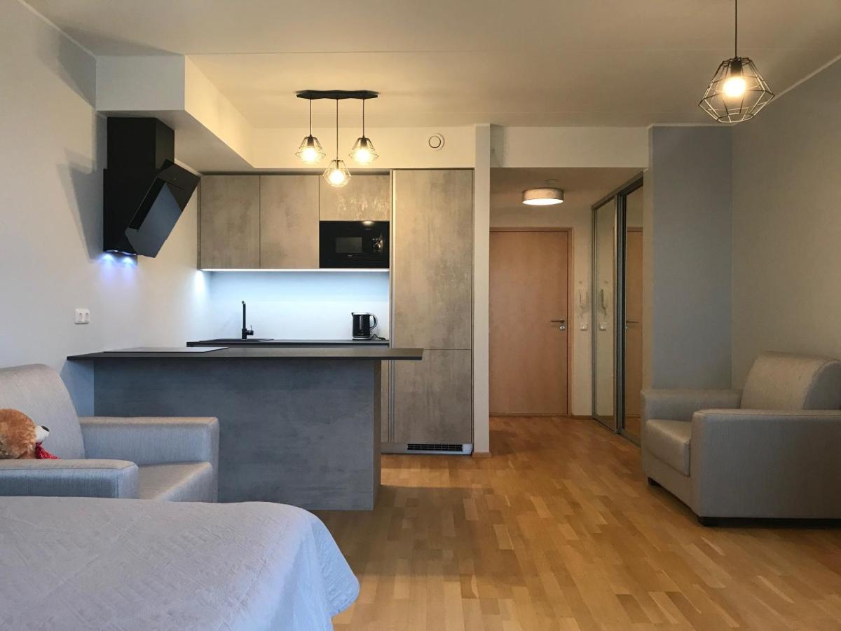 Apartment24 Yacht Club View - Housity
