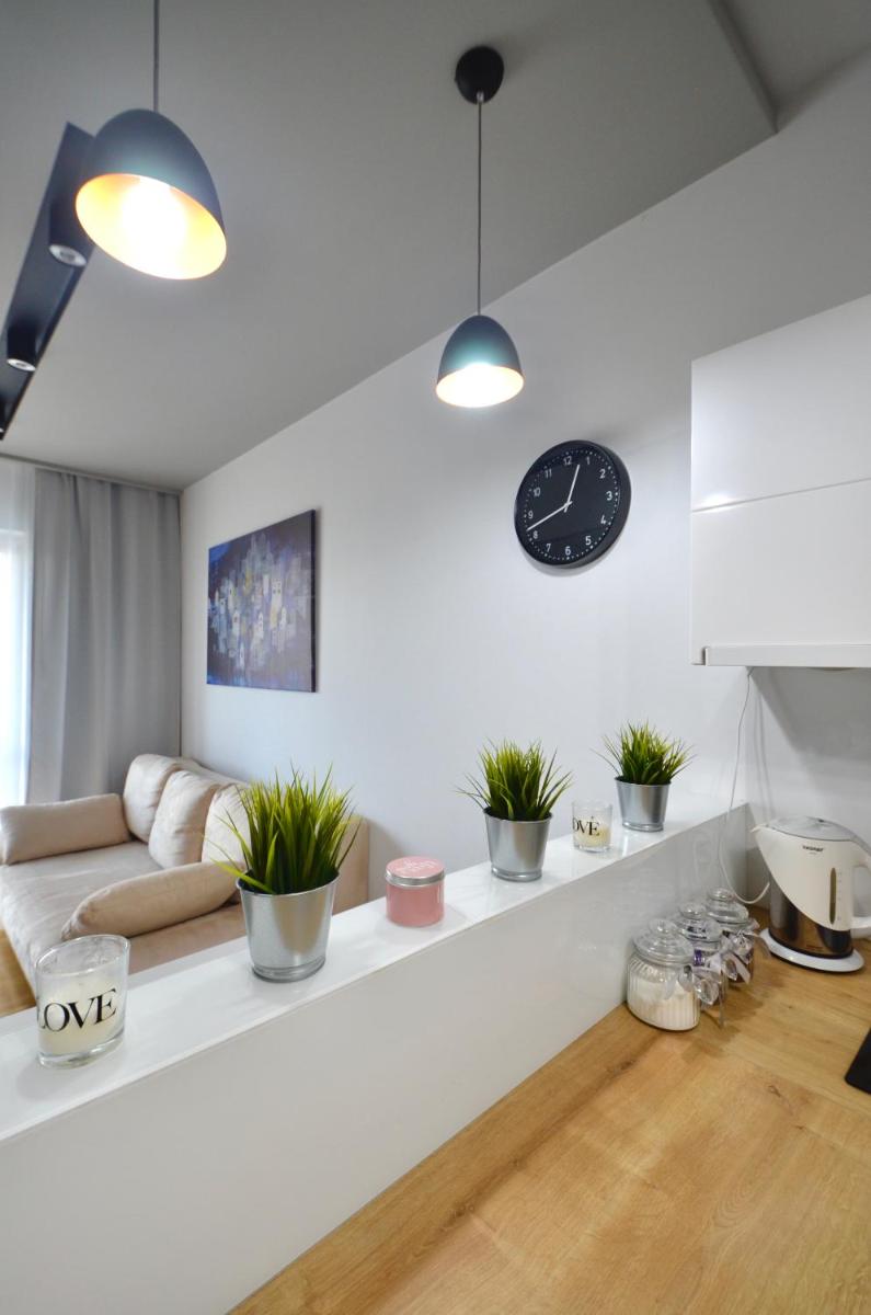 Center Rooms Ilumino - Housity