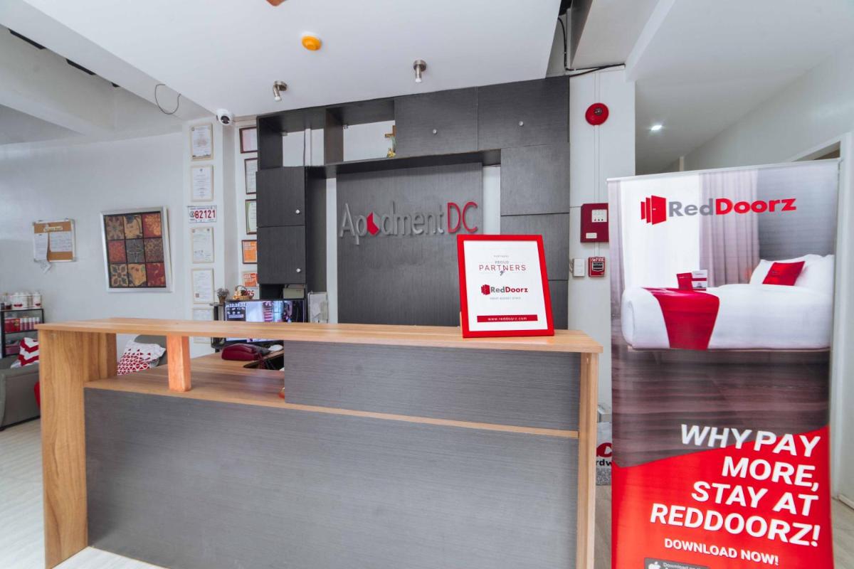 RedDoorz near G Mall Bajada - Housity