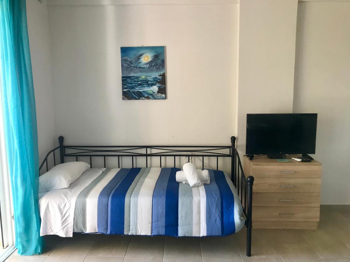 Seaside Apartment-Dimitra - Housity