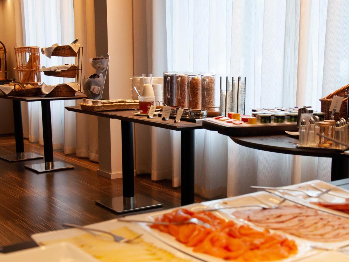 Nourriture dans l'hôtel ou à proximité