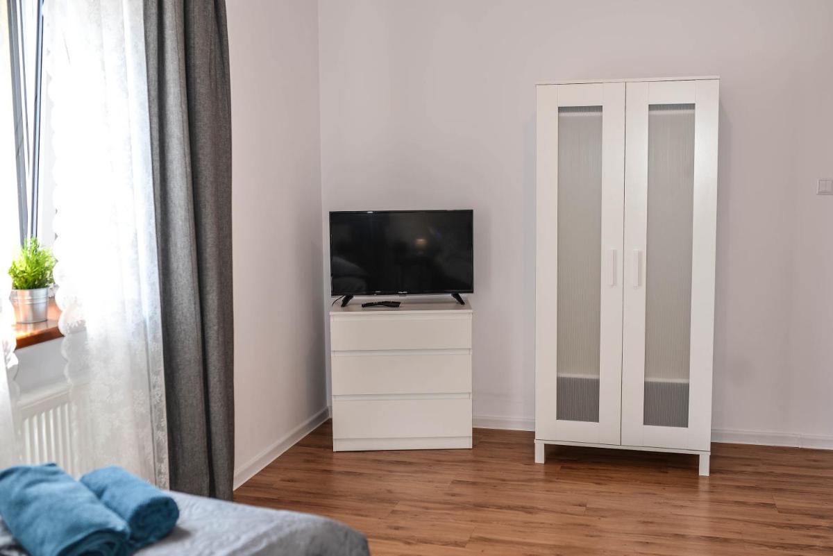 Tulip House - Housity