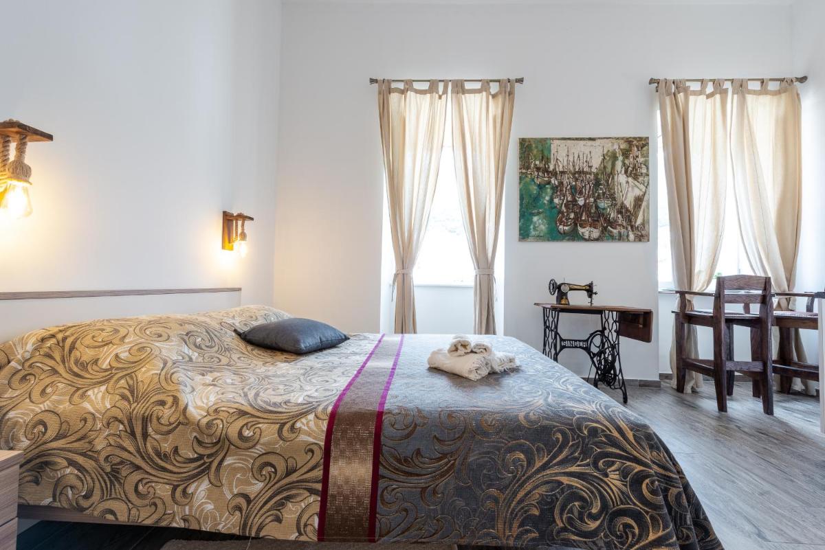 BRAND NEW apartment with Old Port view- Mala Vrata - Housity