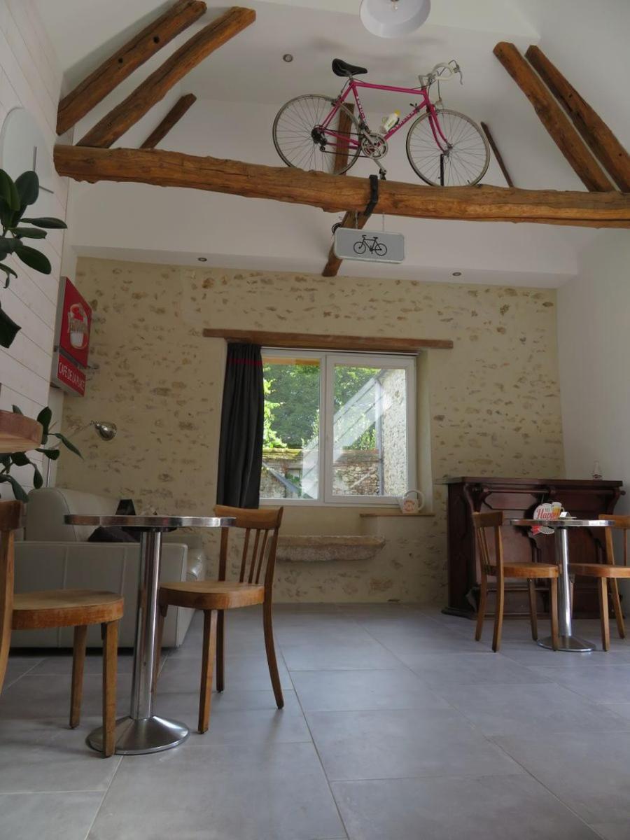 Le gîte du presbytère, déco vintage bistrot & vélo ! - Housity