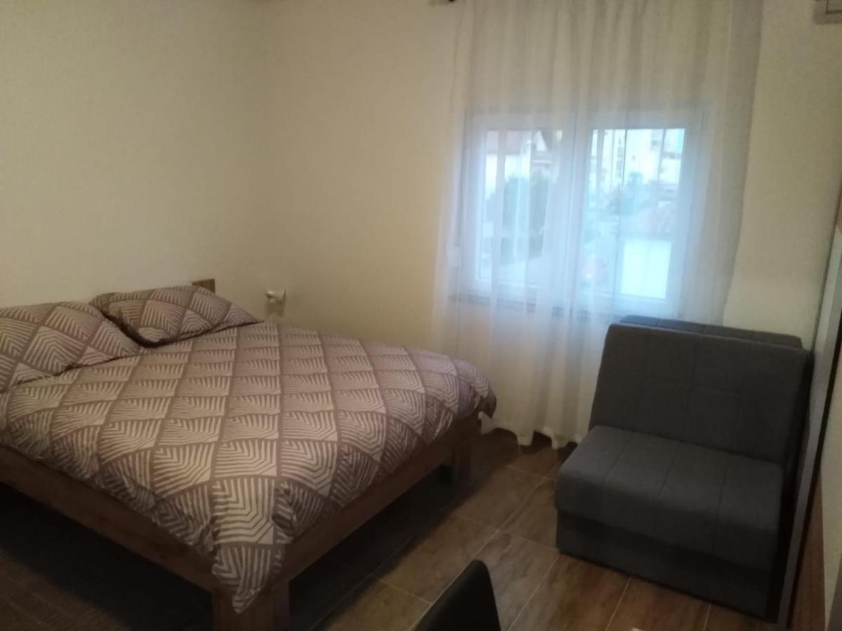 Apartments Nediljko & Mila - Housity
