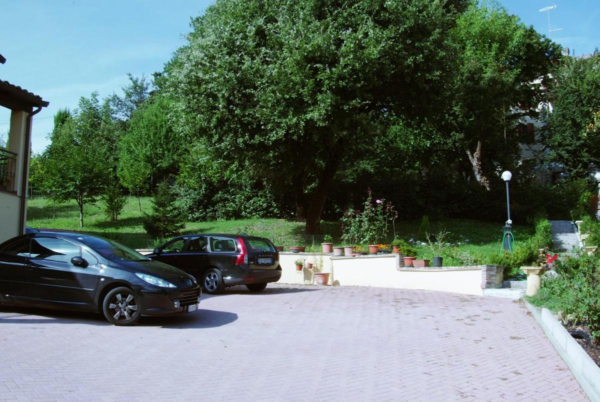 B&B La Pilastrina - Housity