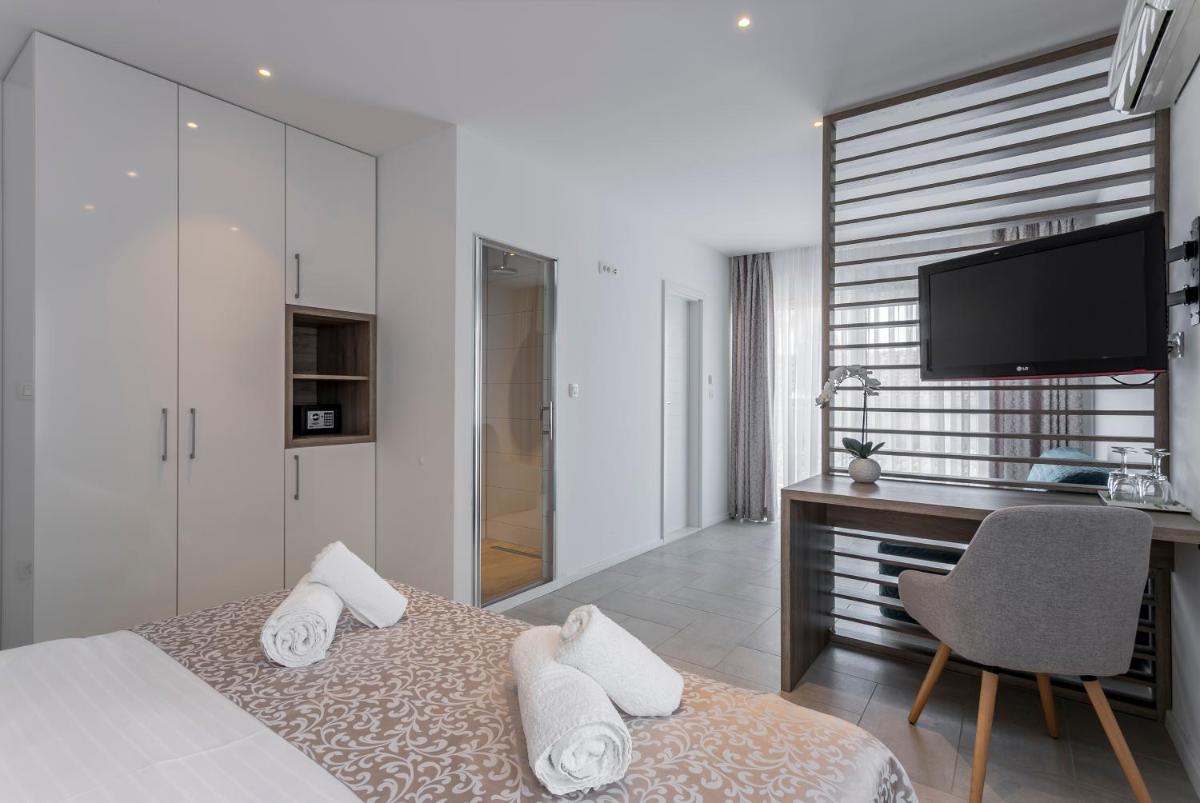 Pansion Casa - Housity
