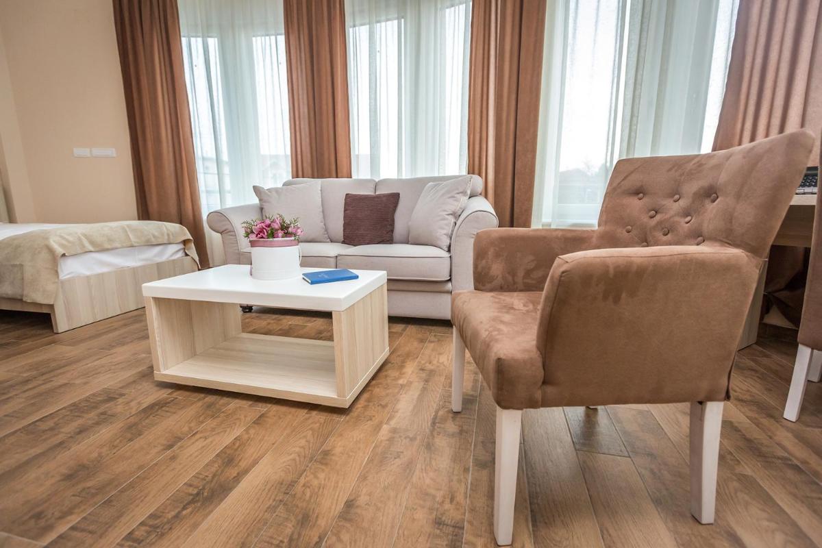 Hotel Mar Garni - Housity