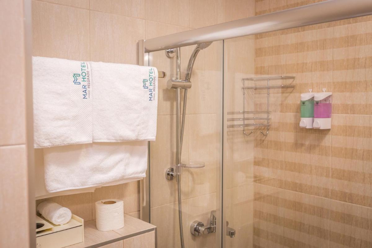 Hotel Mar Garni - Housity