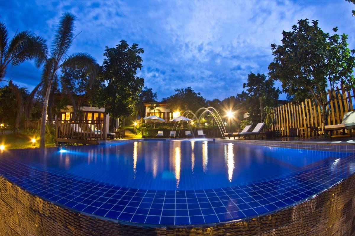 Mayura Hill Resort - Housity