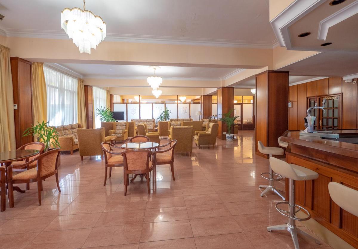 Hostal Gallet - Housity