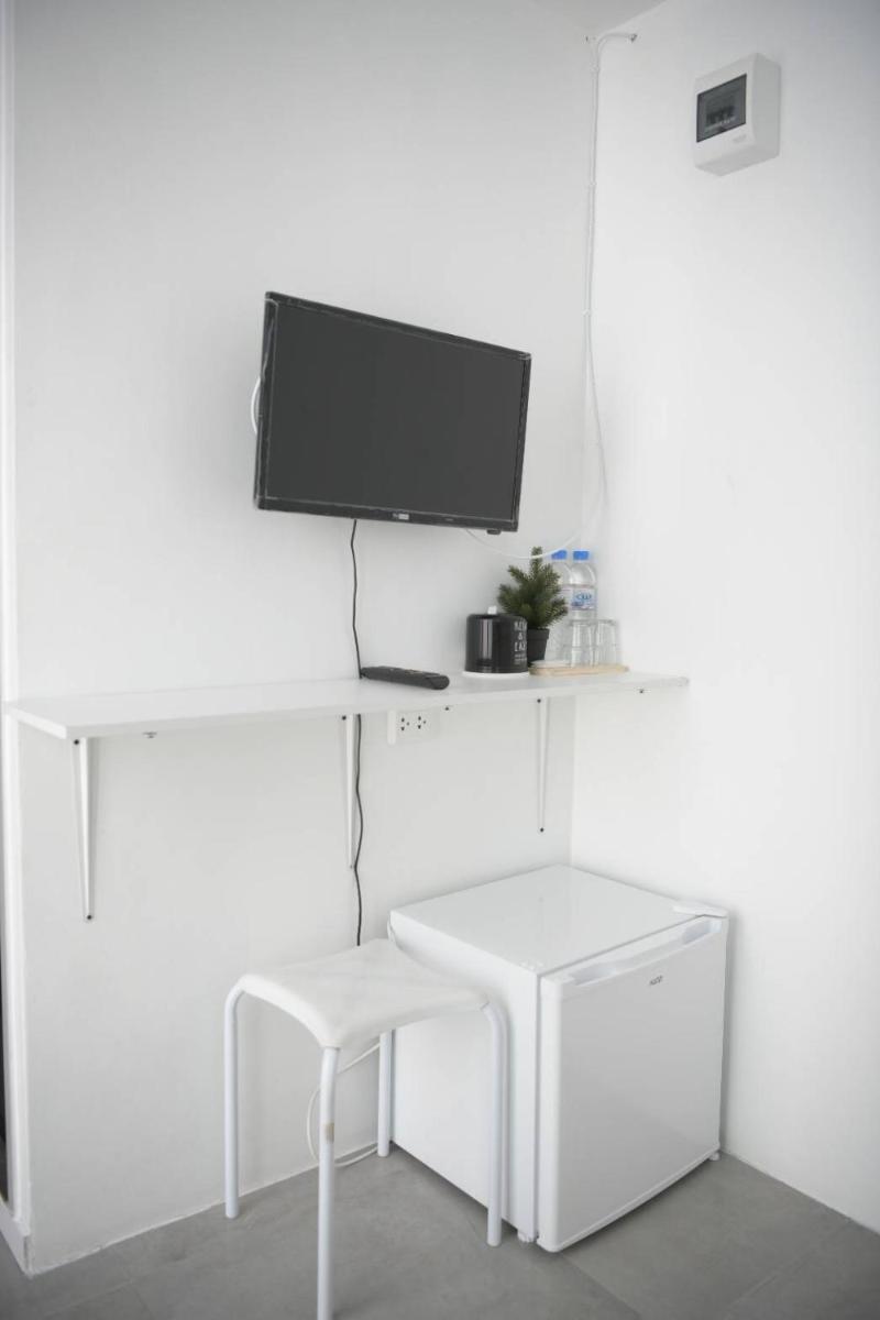 POSH 39 - Housity