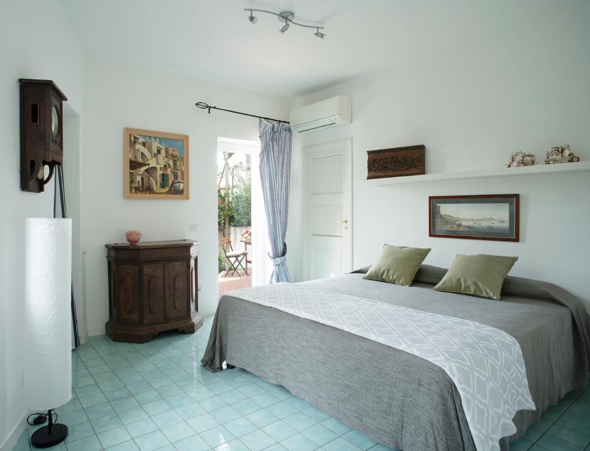 CAPRI TIBERIO'S DREAM - Housity