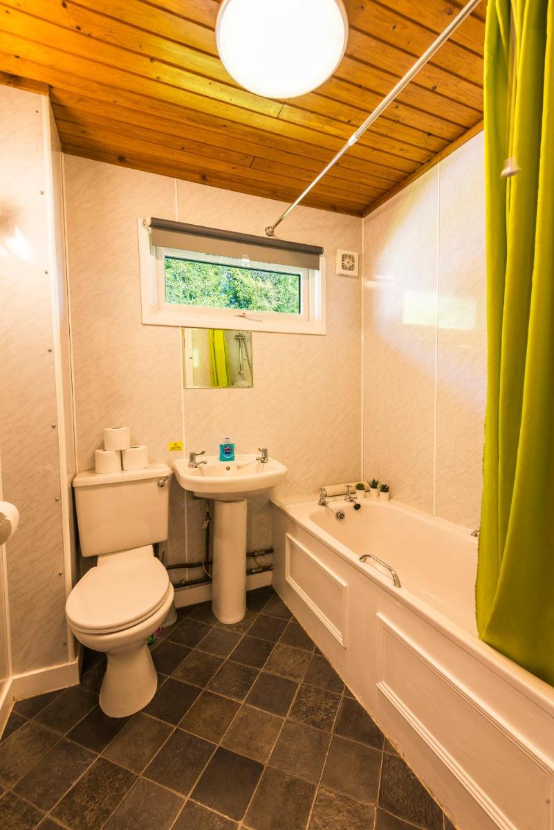 Logierait Pine Lodges - Housity