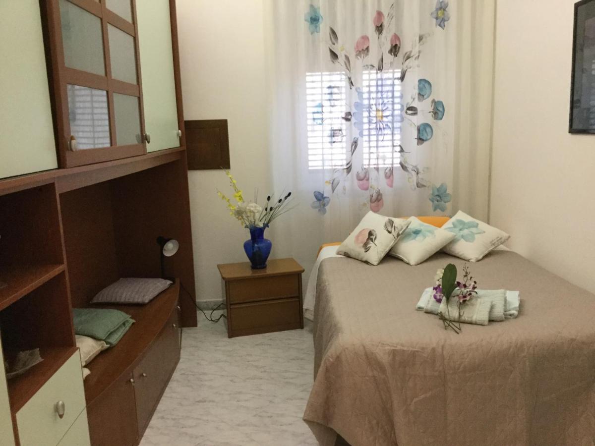 Anne Marie Sweet Home - Housity
