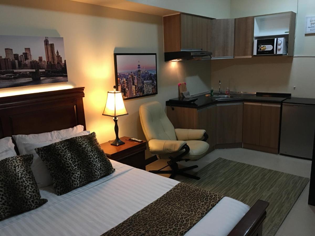 Suitetrails - 300Mbps Wi-Fi Avida Riala Studio2 27th Floor