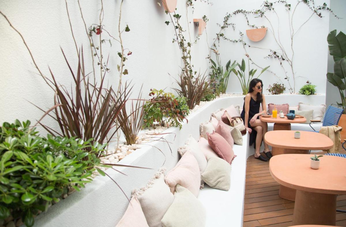 Uma área de estar em The Vintage Hotel & Spa Lisbon