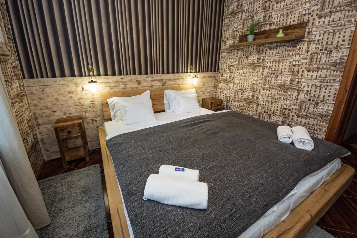 Platan Garden Rooms & Restaurant - Housity
