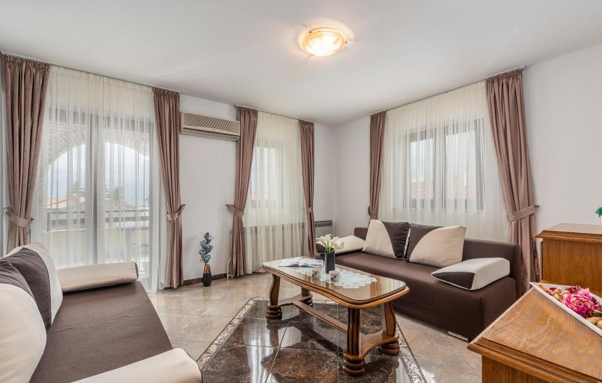 Apartments Marizela - Housity