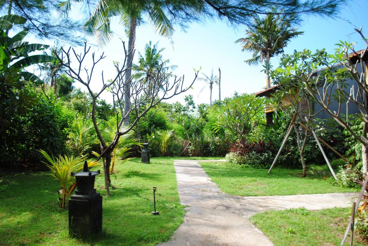 Tiara Homestay Pemuteran Bali - Housity