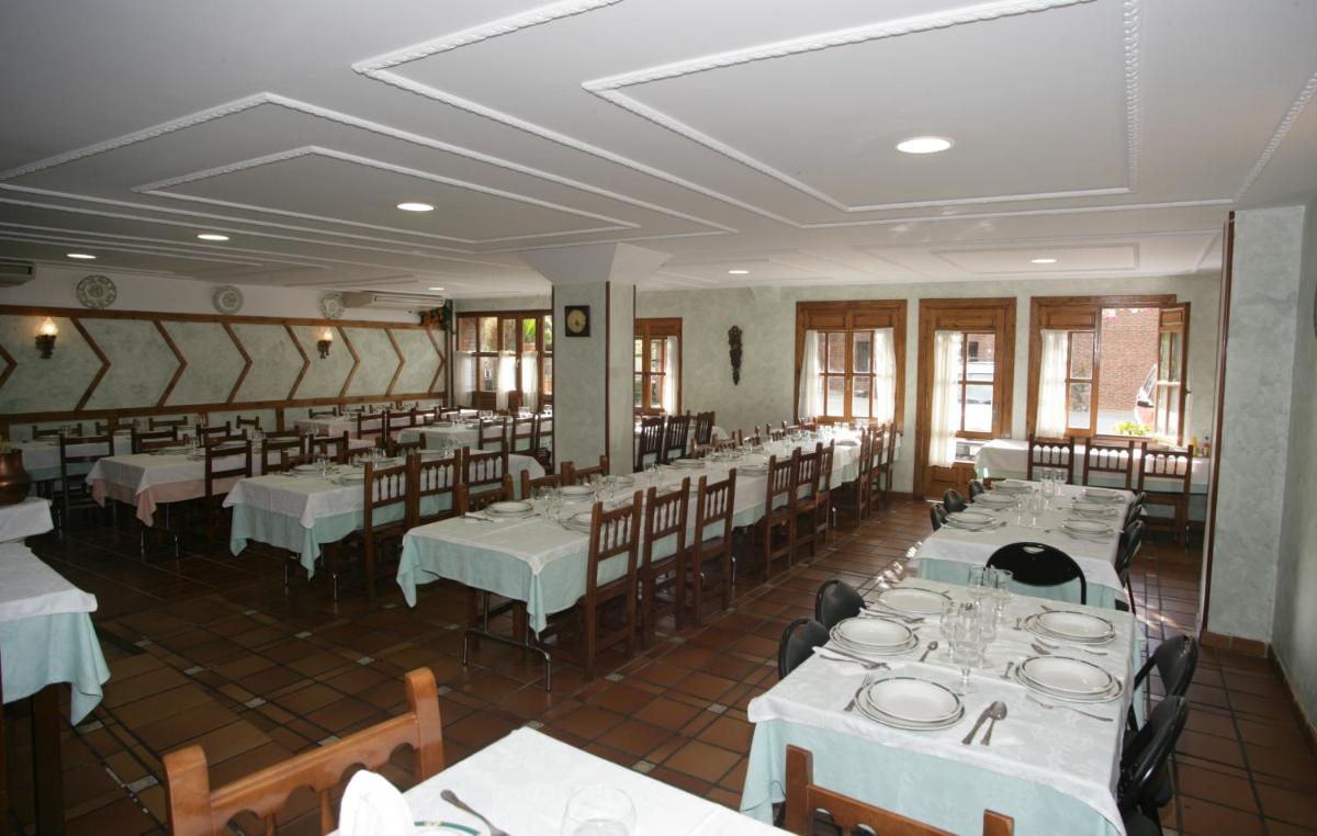 Hosteria Peña Sagra - Housity