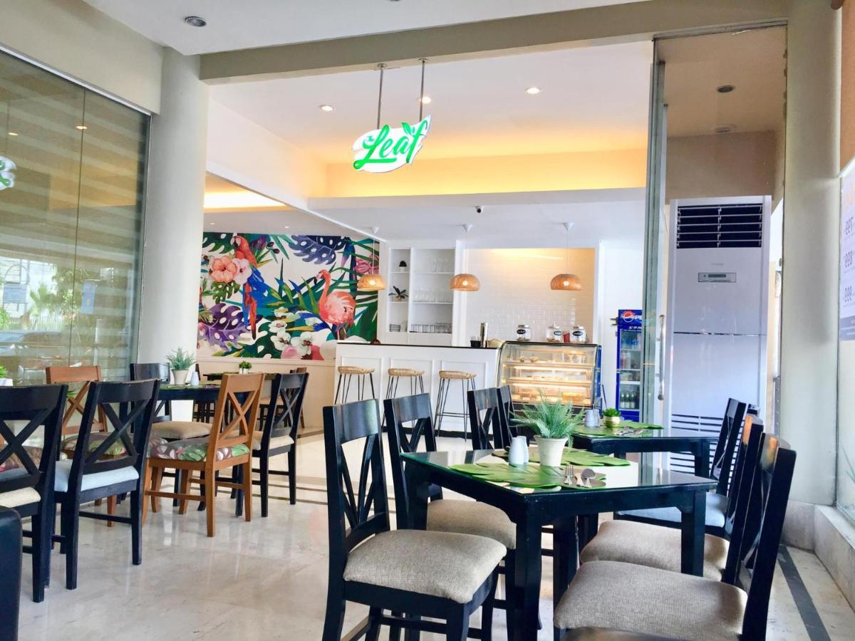 Eon Centennial Plaza Hotel - Housity