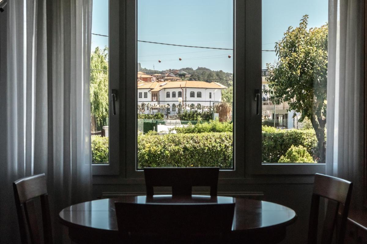 Uribe Kosta Apartment by People Rentals - Housity
