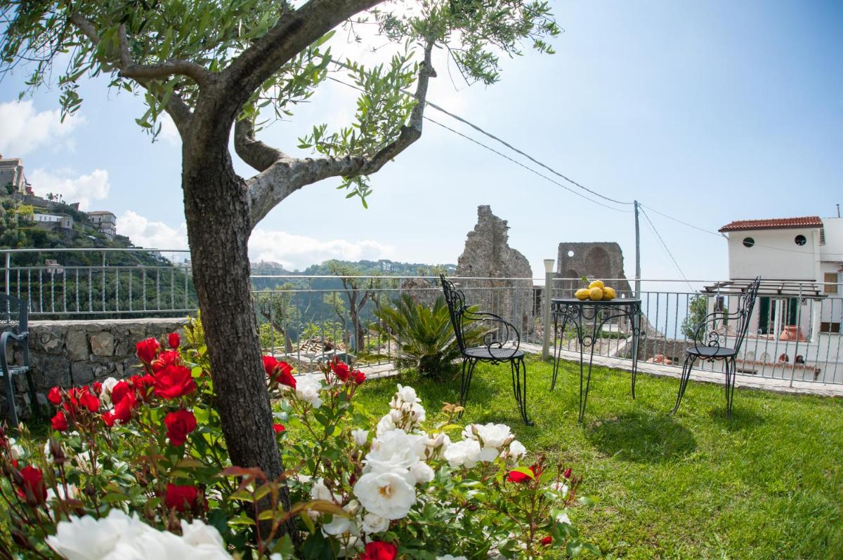 Lo Smeraldo Luxury Home Ravello by ElodeaGroup - Housity
