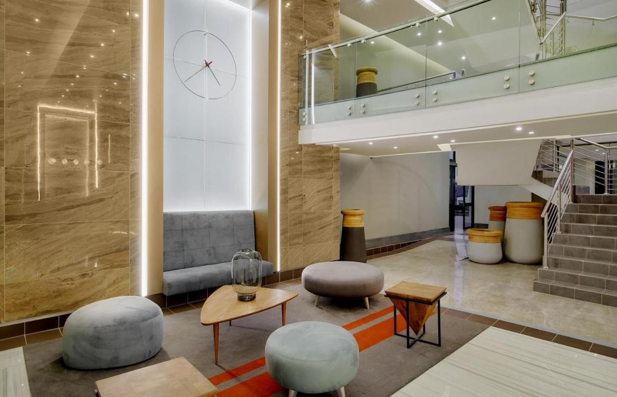 Apartment 617 The Regency - Hizvo