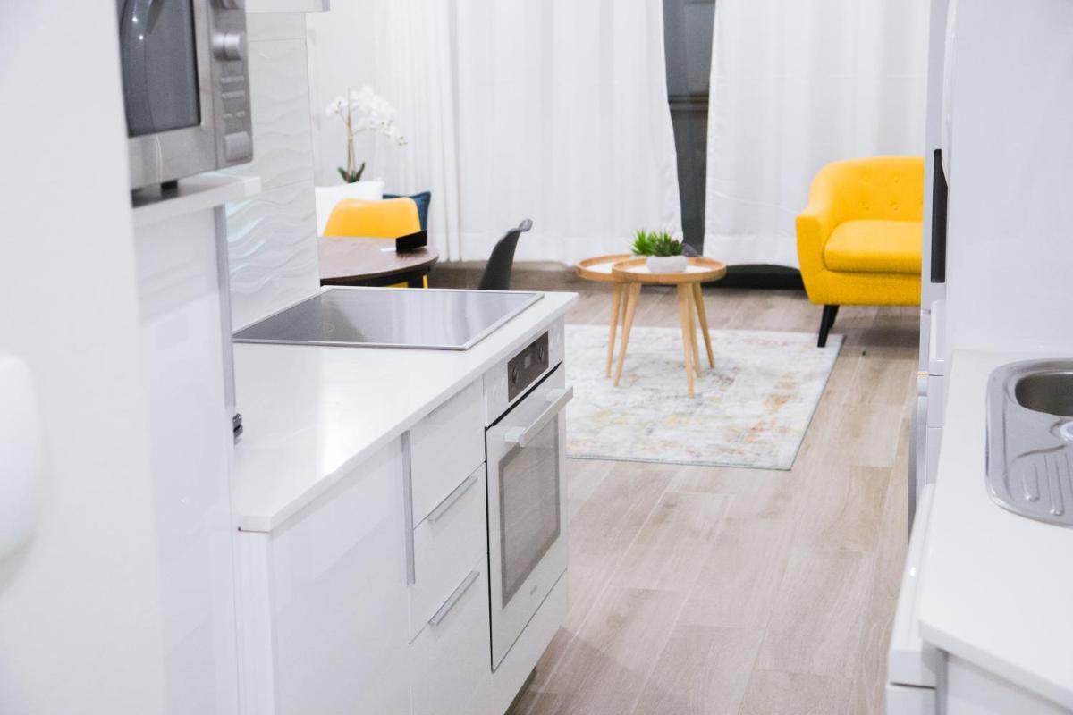 Apartment 617 The Regency - Hizvo
