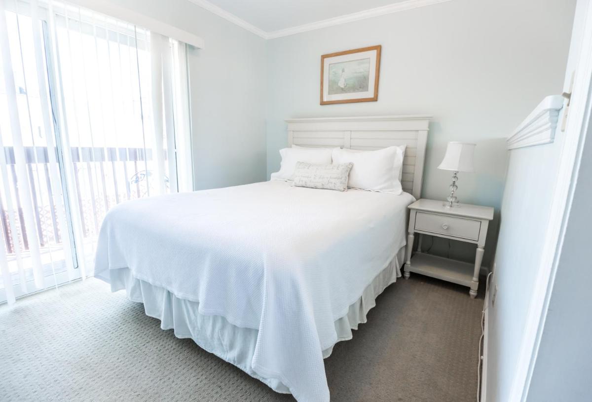 The Inn at Fairfield Beach - Housity