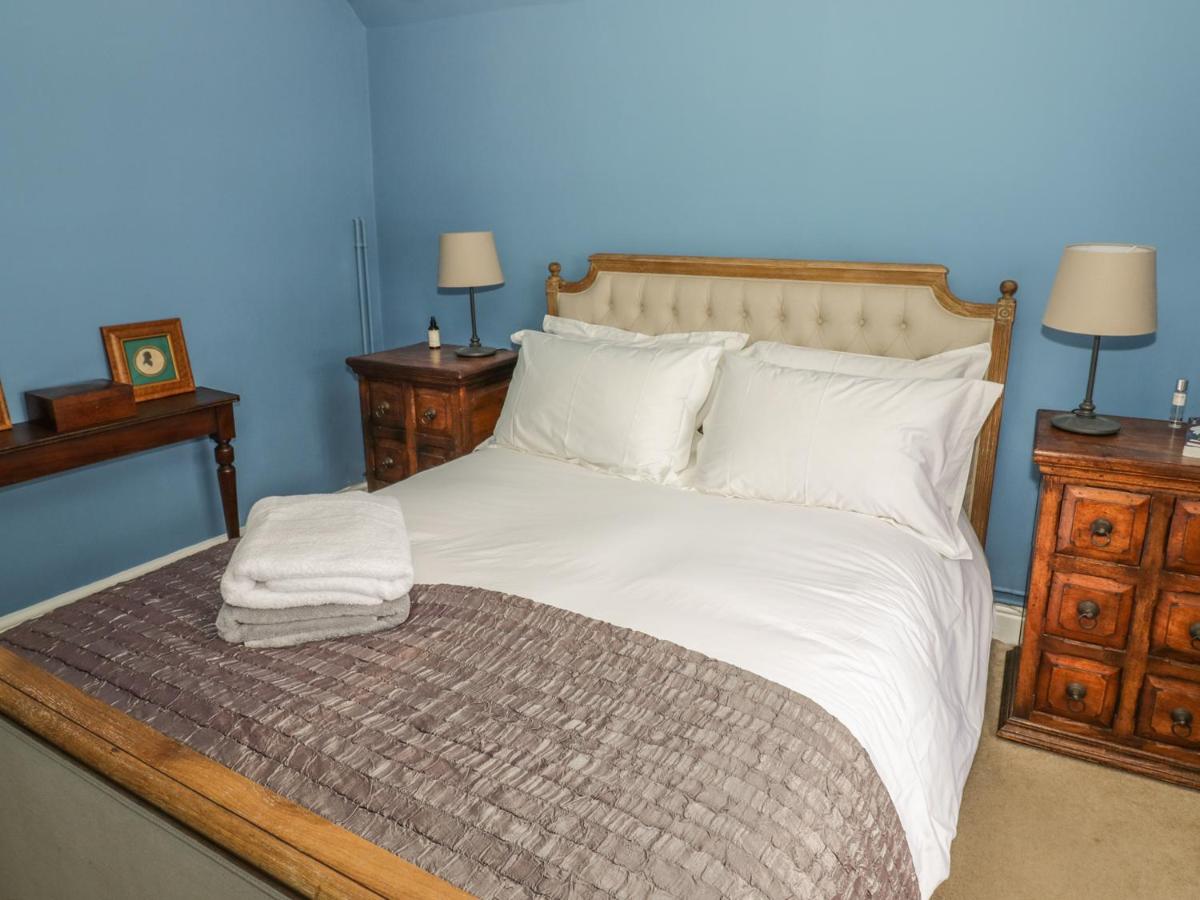 Fountain View Cottage - Housity