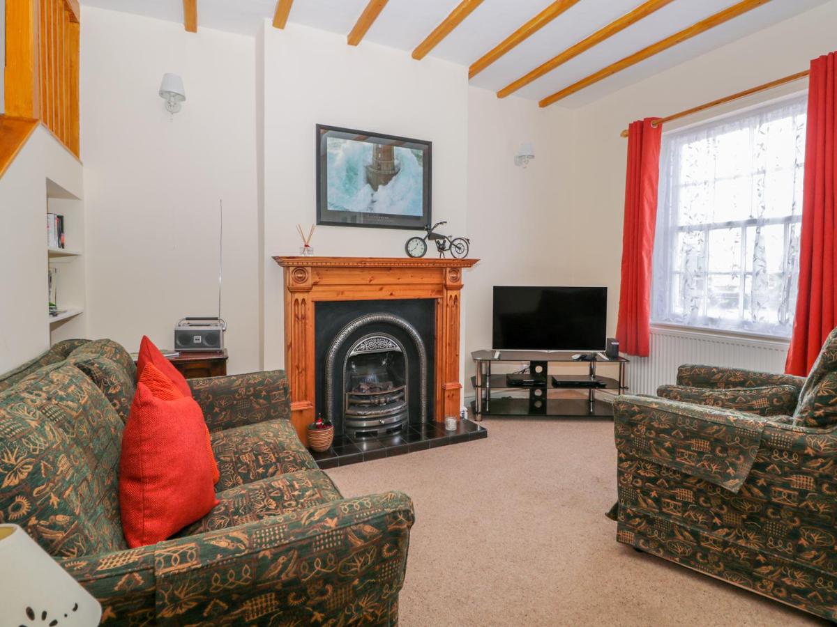 11 Church Street - Housity