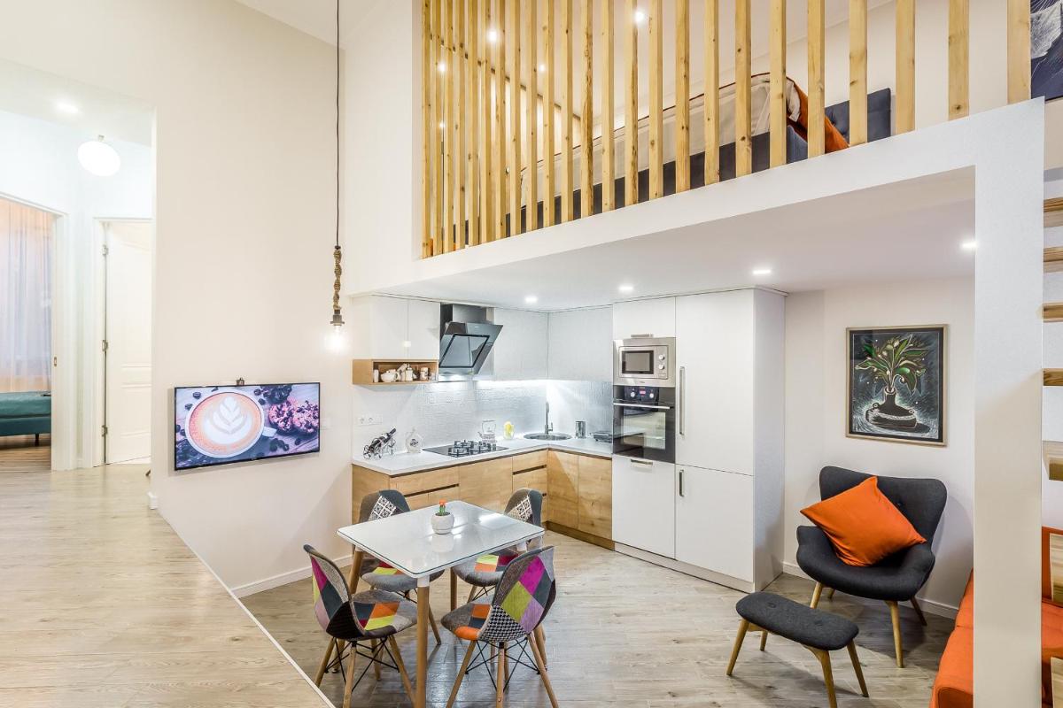 YE’S Deluxe Apart-Hotel on Rustaveli - Housity