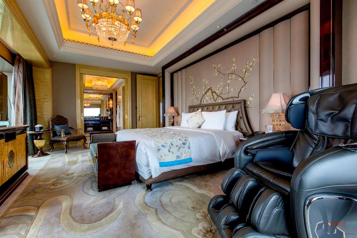 Wanda Reign Wuhan - Hizvo